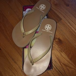 Tory Burch Nude Flip Flops